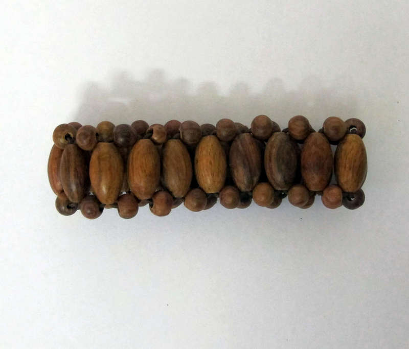 Đồ gỗ:vòng đeo tay bằng gỗ sưa